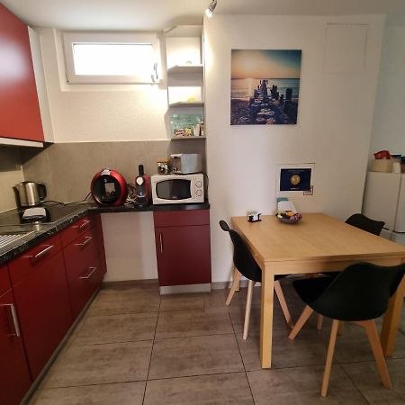 bevaix studio meublé chez cathy La Grande-Beroche Extérieur photo