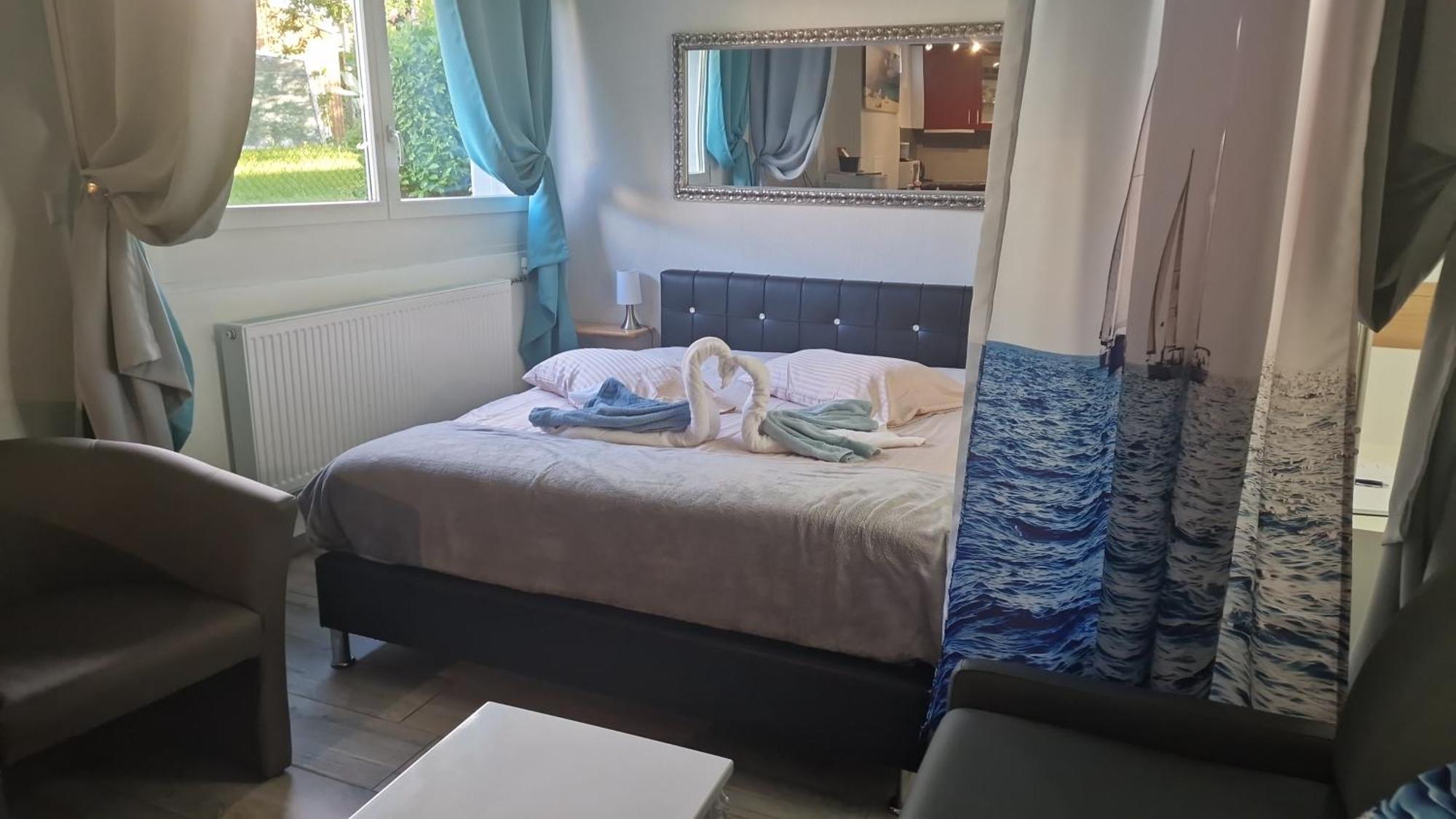 bevaix studio meublé chez cathy La Grande-Beroche Extérieur photo